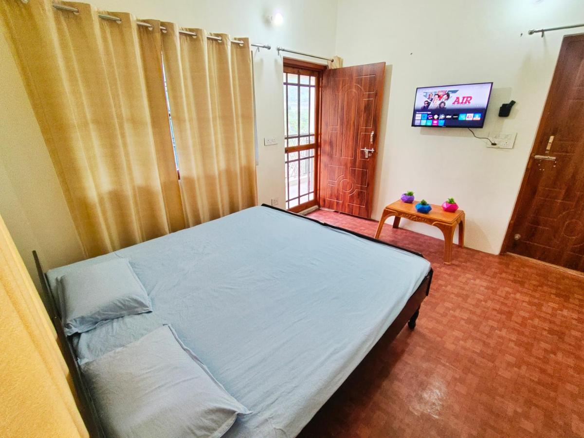 Alaknanda Homestay Karnaprayāg Eksteriør billede